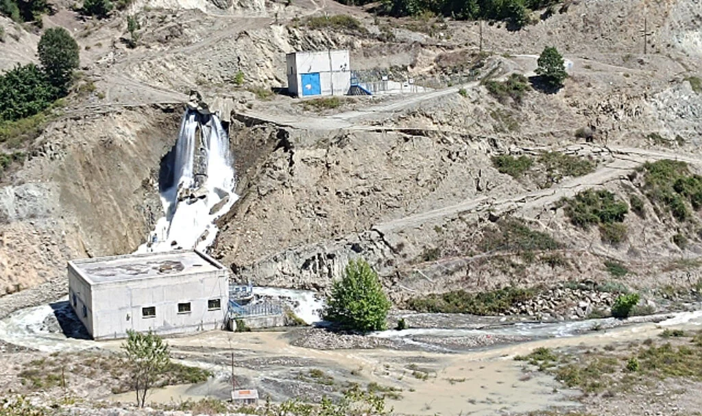 Amasya'da Yaprak HES'te Heyelan: Valilikten Açıklama Geldi