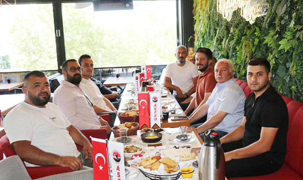 ASFED Havza Gençlik Kolları Yönetimi Kahvaltıda Bir Araya Geldi