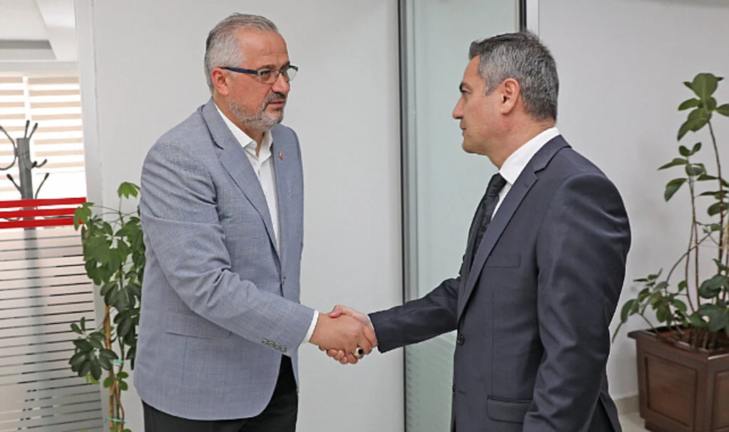 Bafra Kaymakamı Mustafa Altınpınar'dan Belediyeye Ziyaret