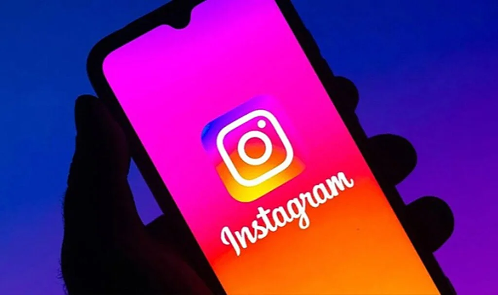 Bakan Uraloğlu'ndan Instagram Erişim Engeli Açıklaması