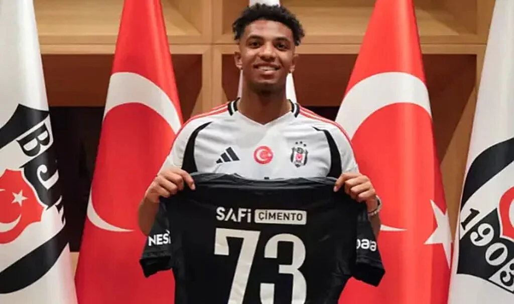 Beşiktaş, PSG forması giyen Cher Ndou'u kadrosuna kattı!