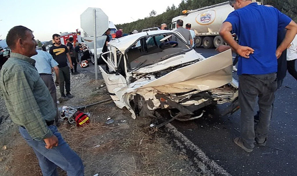 Bolu-Mudurnu Yolunda Feci Kaza: 1 Ölü 1 Yaralı