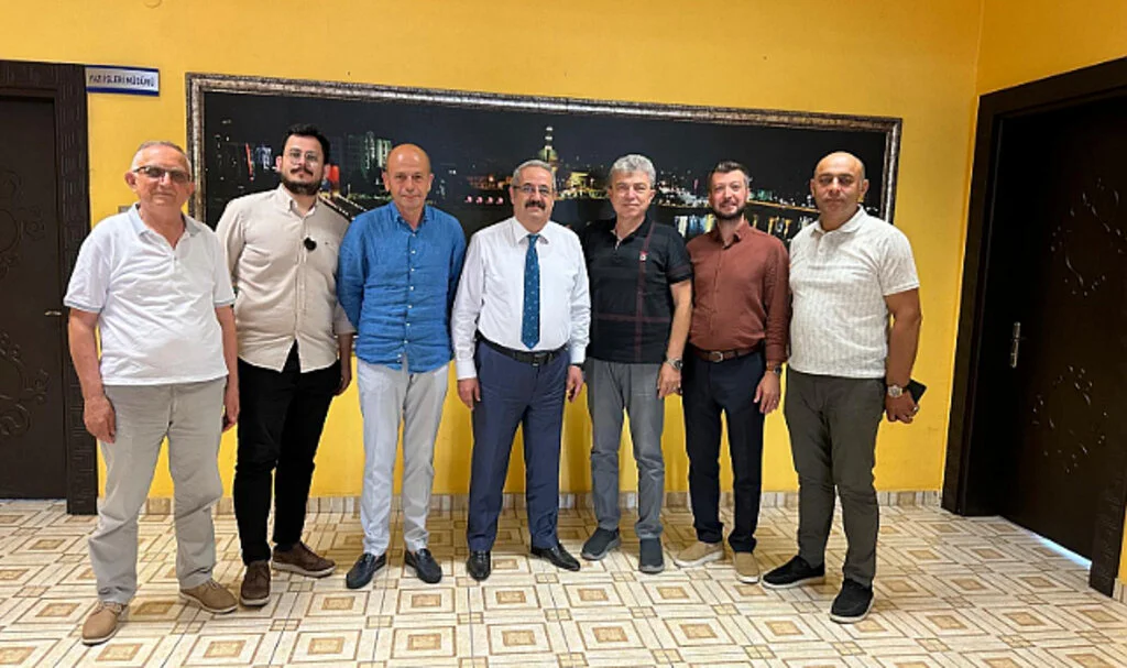 Çarşambalılar Derneği'nden Kaymakam Sağlam'a ziyaret