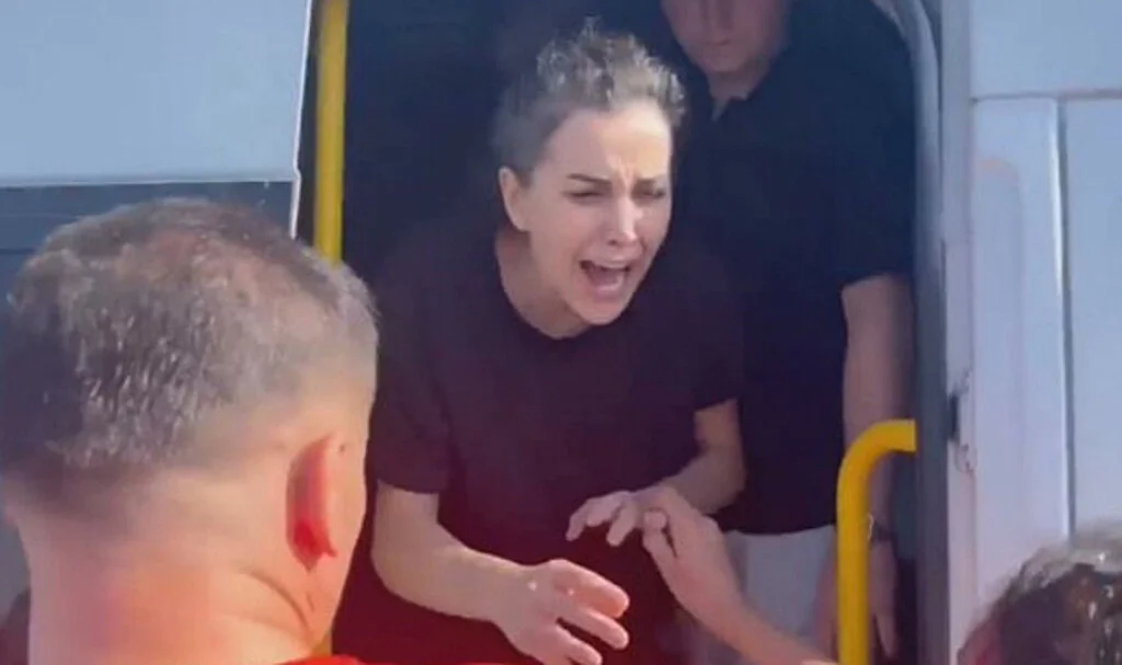 Dilan Polat Tahliye Edildi: Cezaevi Çıkışında Sevinç Gözyaşları