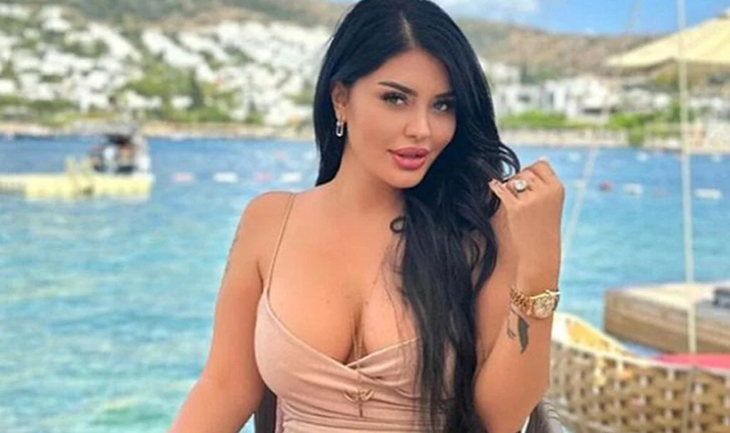 Ebru Polat Gelen Teklif Sonrası Çıldırdı! Sert Tepki Verdi