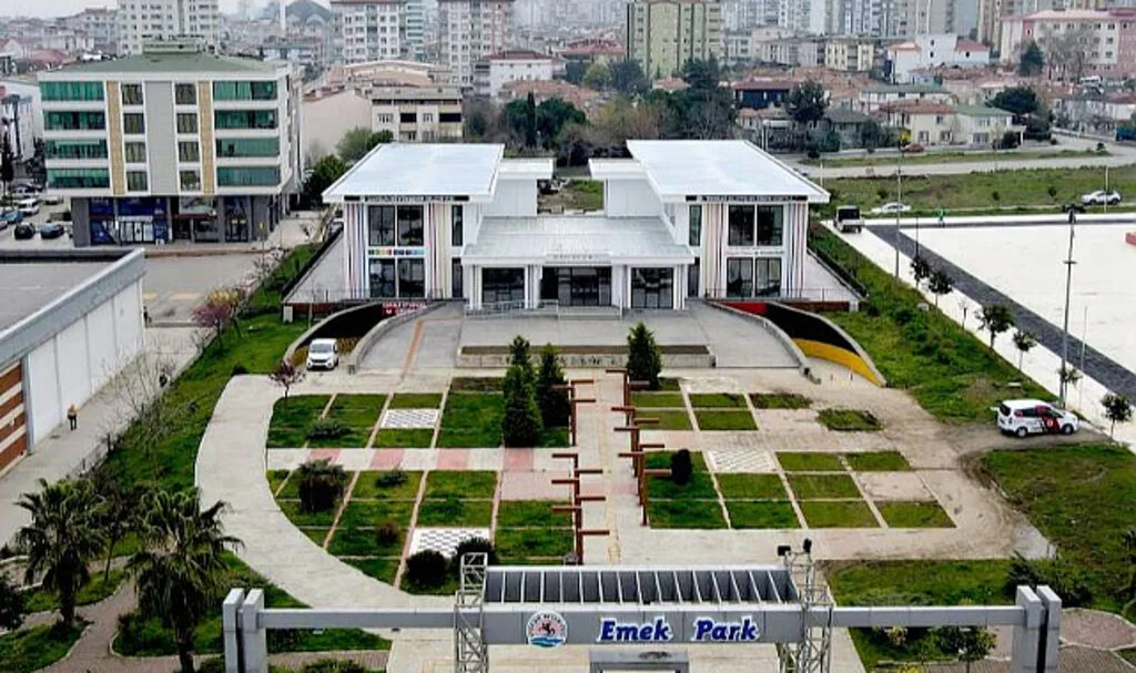 Emek Parkı WC-Büfe-Ofis Yapım İşi