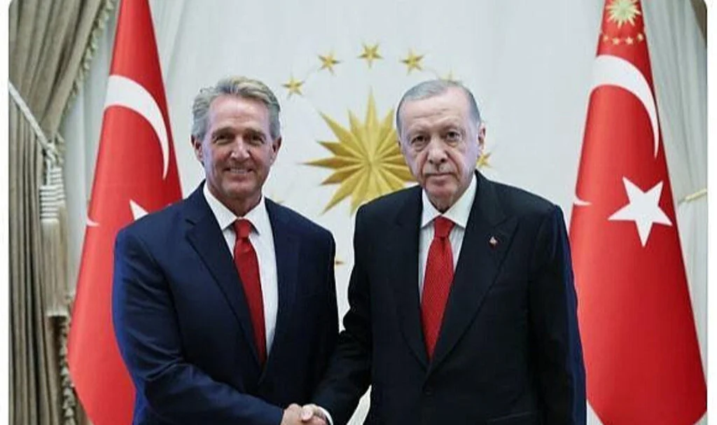 Erdoğan, Daha Önce Eleştirdiği ABD Büyükelçisi Flake ile Görüştü
