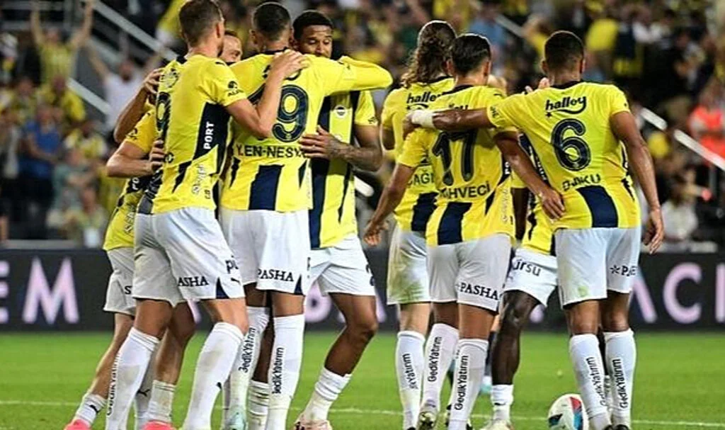Fenerbahçe, Çaykur Rizespor Karşısında 45. Randevuya Çıkıyor
