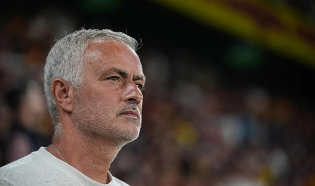 Fenerbahçe'de Jose Mourinho Eleştirilerin Odağında
