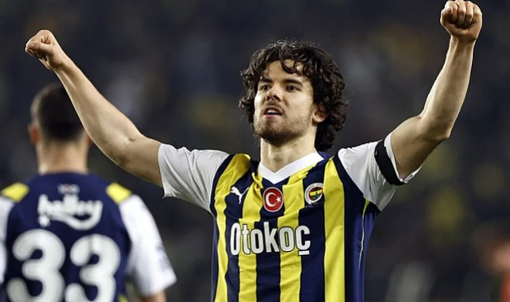 Ferdi Kadıoğlu Brighton ile Anlaştı: Fenerbahçe 40 Milyon Euro İstiyor