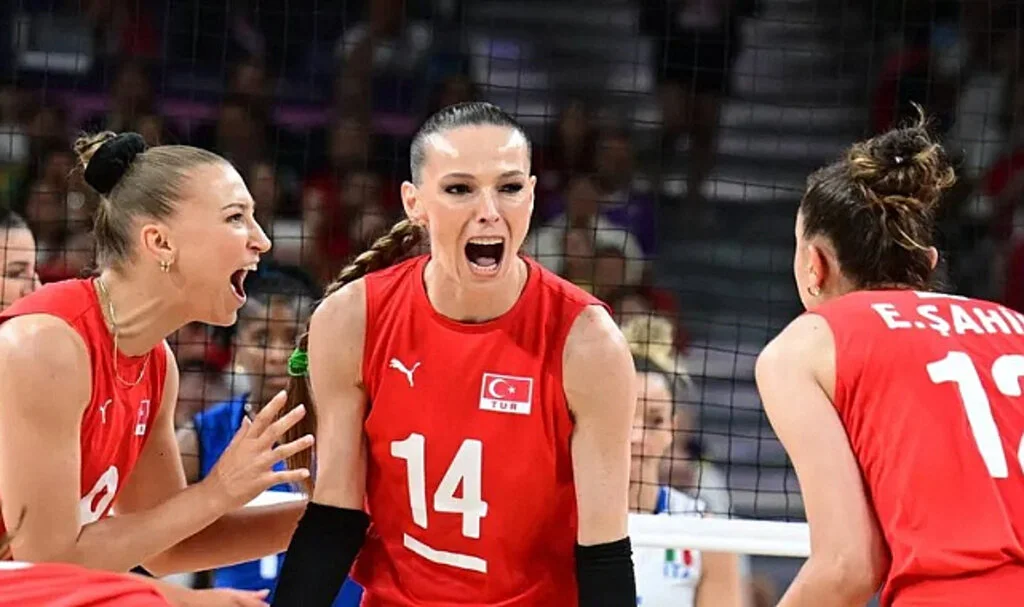 Filenin Sultanları Bronz Madalya Maçında Brezilya ile Karşılaşıyor