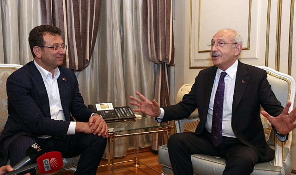 İmamoğlu ve Kılıçdaroğlu'ndan Sürpriz Görüşme: 1,5 Saatlik Toplantı