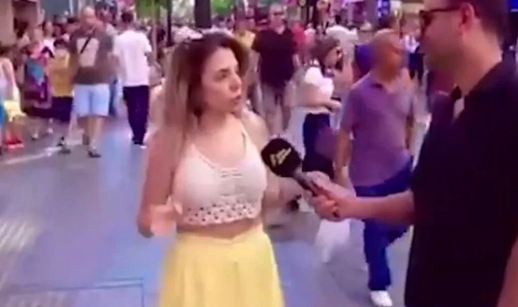 Instagram yasağını eleştirdi, tutuklandı