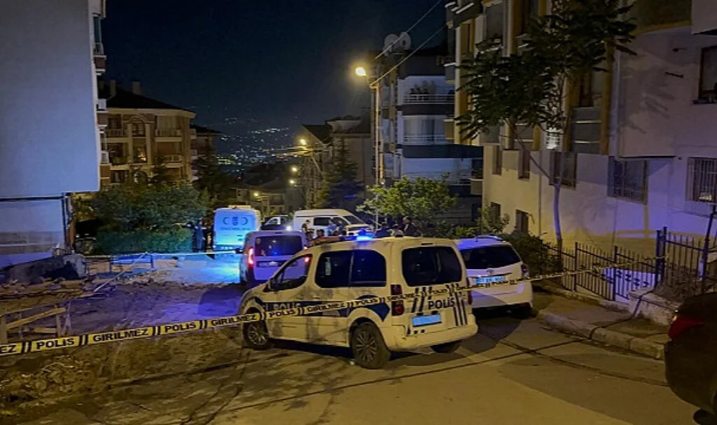 Komşular Arasında Silahlı Kavga: 3 Ölü, 1 Yaralı