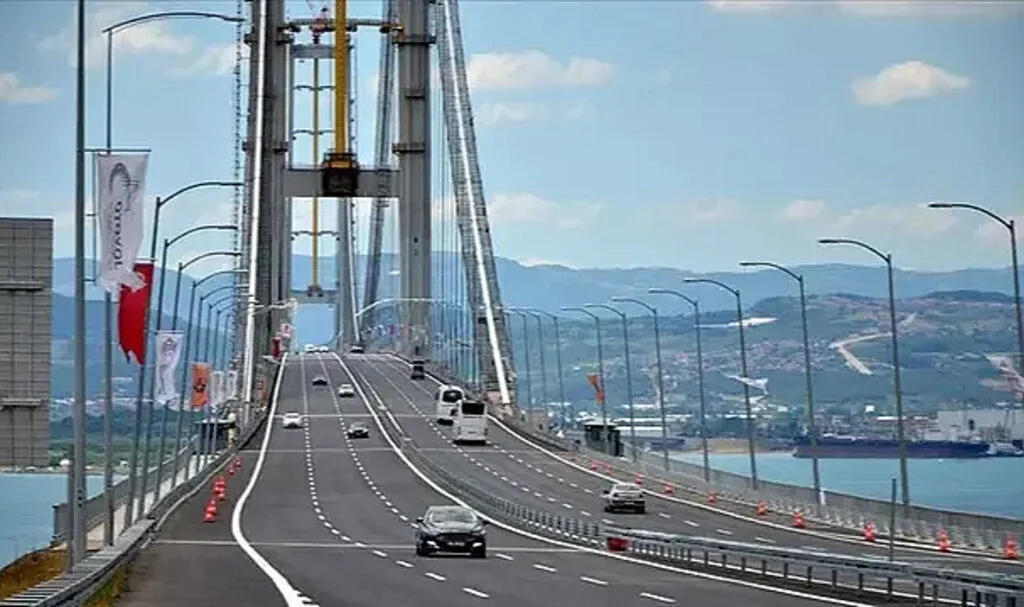 Köprü ve otoyol geçiş ücretlerine zam geldi!