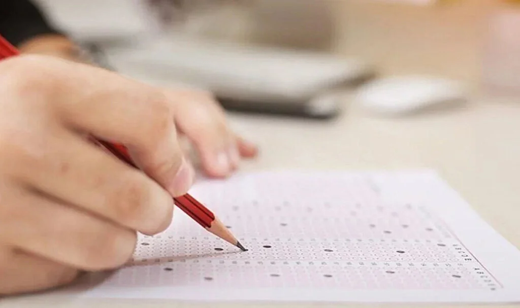 KPSS Heyecanı 1 Eylül'de: 1 Milyonu Aşkın Aday Sınava Girecek