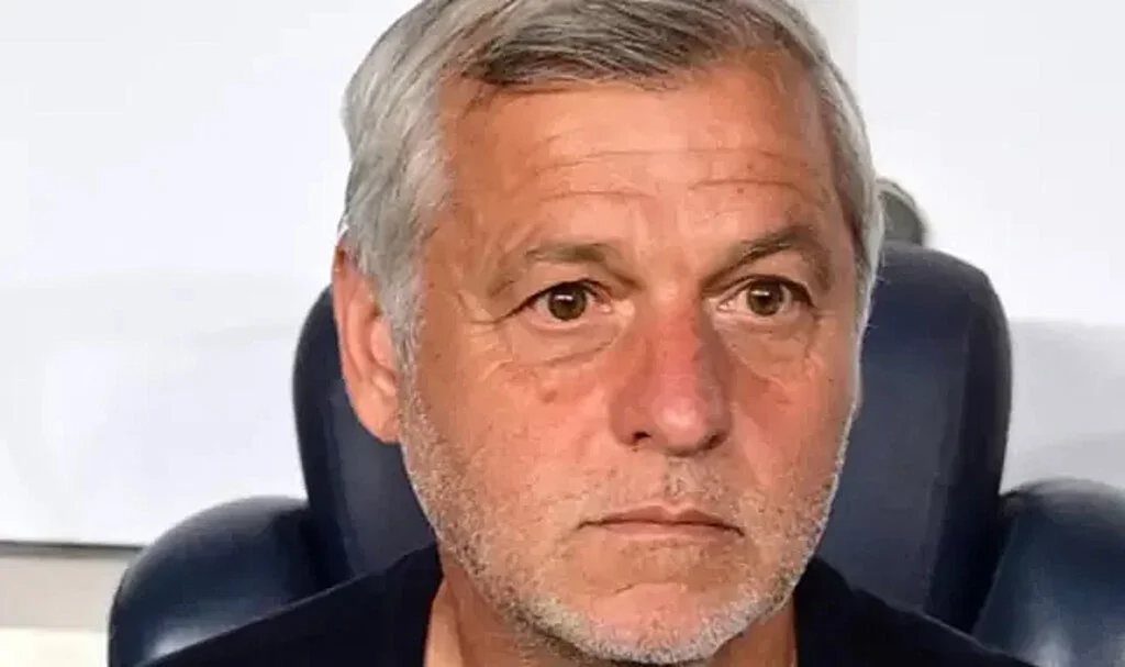 Lille teknik direktörü Bruno Genesio'dan açıklama! “Oyuncularımın yerde olmalarının sebebi faule maruz kalmalarıydı"