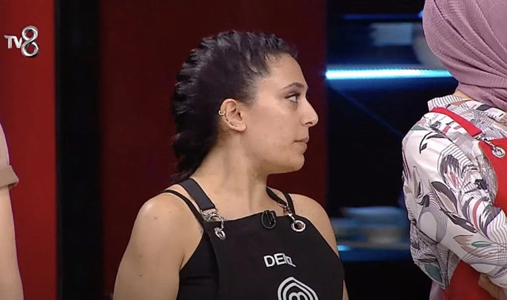 MasterChef Türkiye'de Zeynep Sinir Krizi Geçirdi