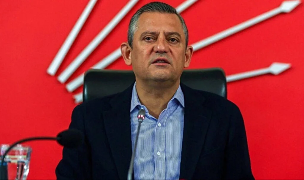 Özgür Özel'den TBMM'deki Kavga Sonrası İlk Açıklama: "Utanç İçerisindeyim"
