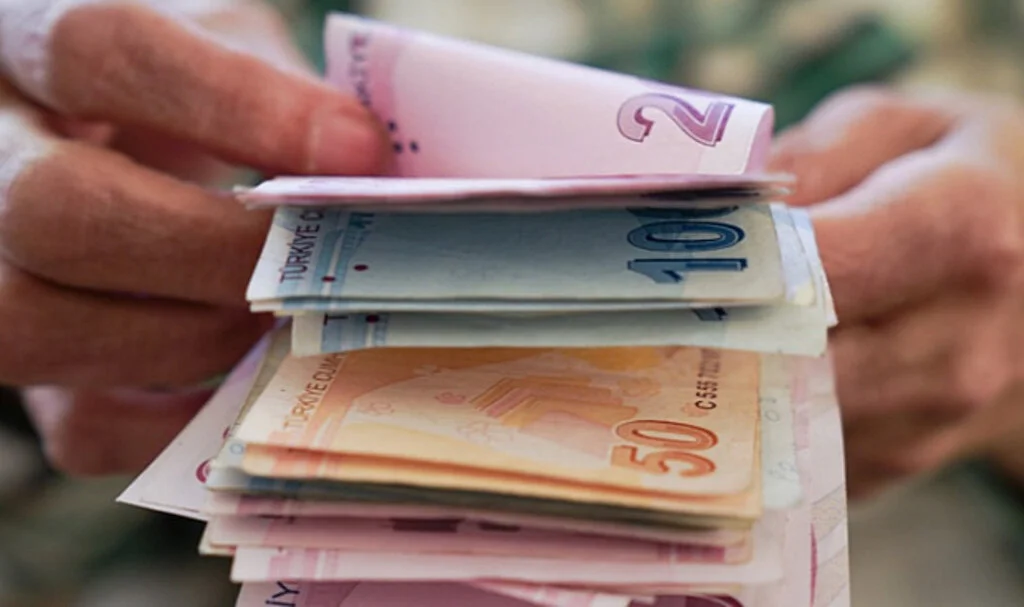 Resmi Gazete'de yayımlandı! En düşük emekli maaşı değişti