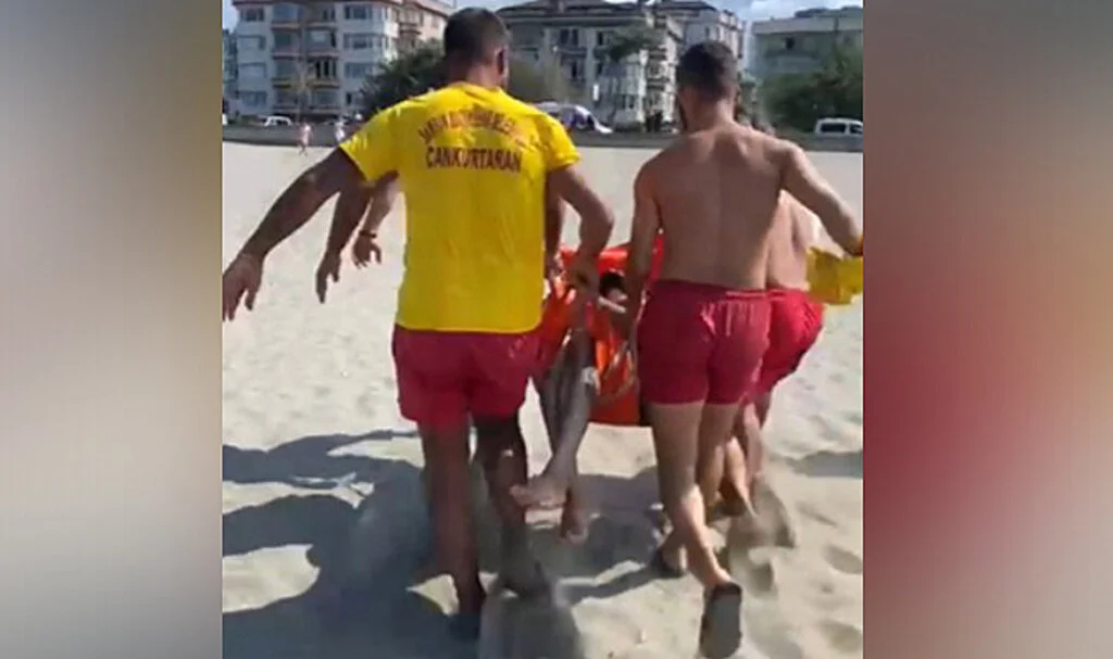 Samsun'da 22 Yaşındaki Genç Boğulma Tehlikesi Geçirdi