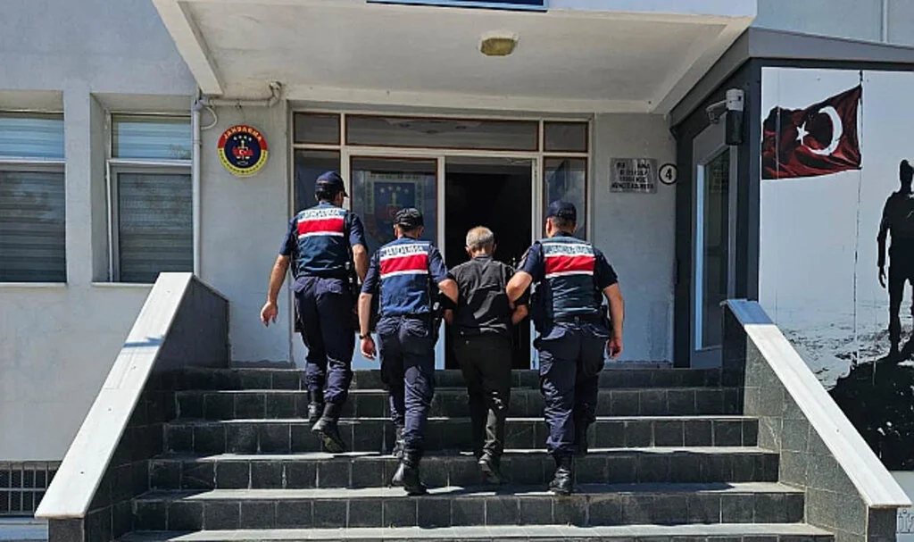 Samsun'da Cezaevi Firarisi Jandarma Operasyonuyla Yakalandı