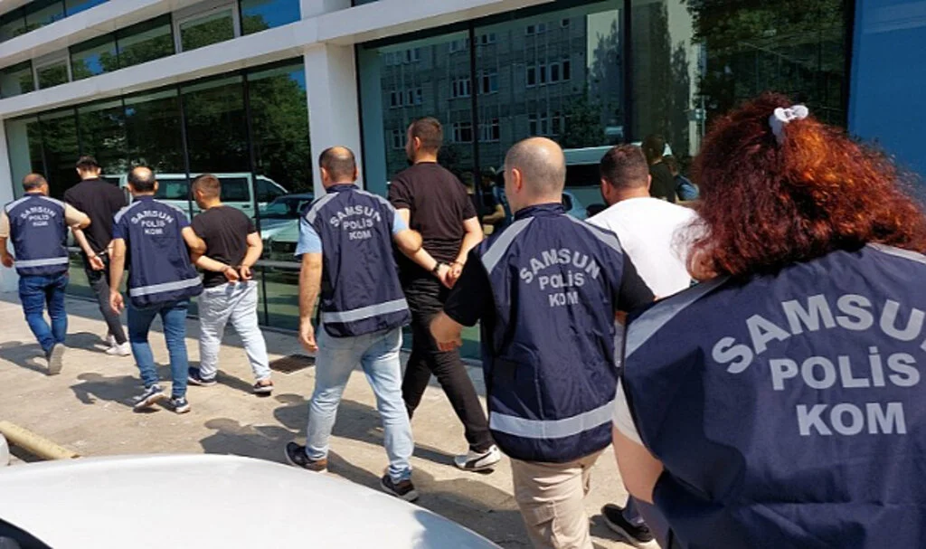 Samsun'da Kuyumcudan 10 Milyon Lira Haraç İsteyen Suç Örgütüne Operasyon