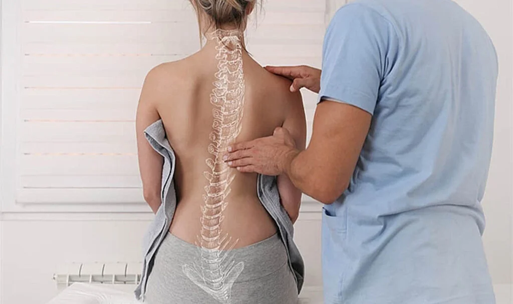 Skolyoz Nedir? Bu Belirtiler Varsa Çocuğunuz Skolyoz Olabilir!