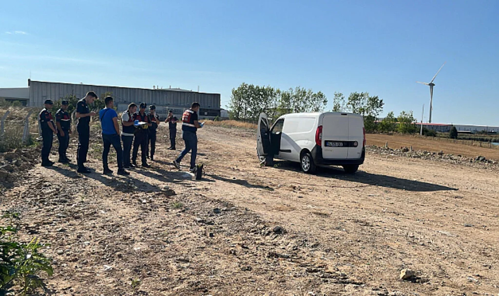 Tekirdağ'da Dehşet Verici Olay! Kız Arkadaşını Öldürüp İntihar Etti