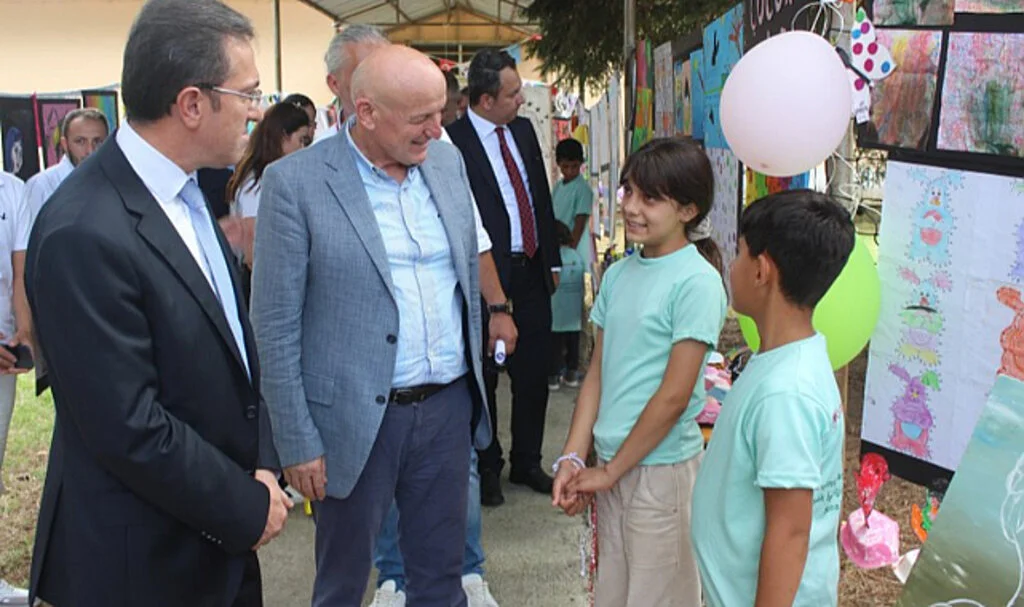 Terme Belediyesi fındık işçilerinin yanında 