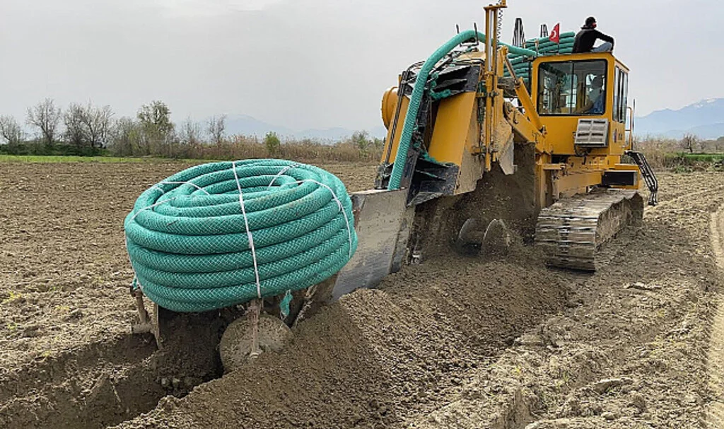 Toprak Drenaj Kanalı Yapım İşi