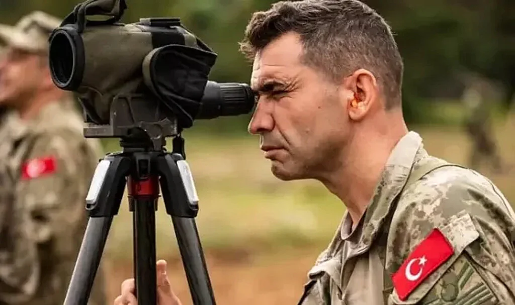 Türk Askeri Avrupa'nın En İyi Keskin Nişancı Yarışması'na Damga Vurdu