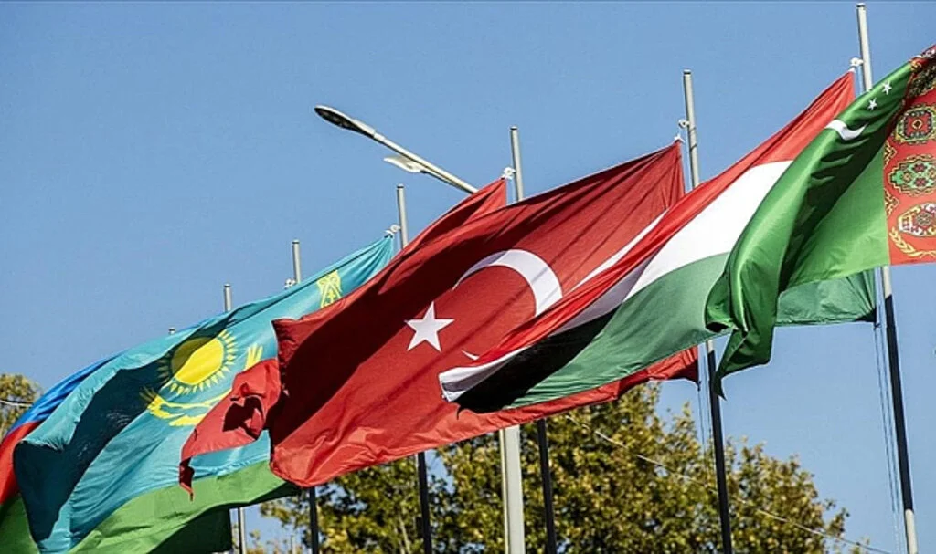 34 Harften Oluşan Ortak Türk Alfabesi Kabul Edildi