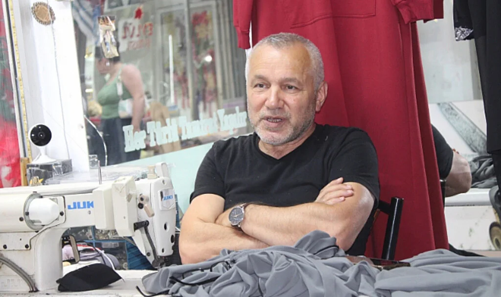 40 Yıllık Terzi: "Zanaatımız Yok Olma Tehlikesiyle Karşı Karşıya"