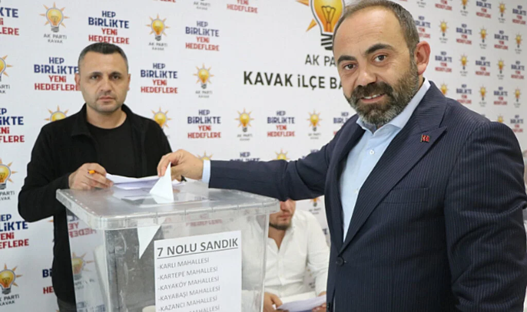 AK Parti Kavak İlçe Başkanı Onur Bakır: '2028 Seçimlerine Odaklandık'