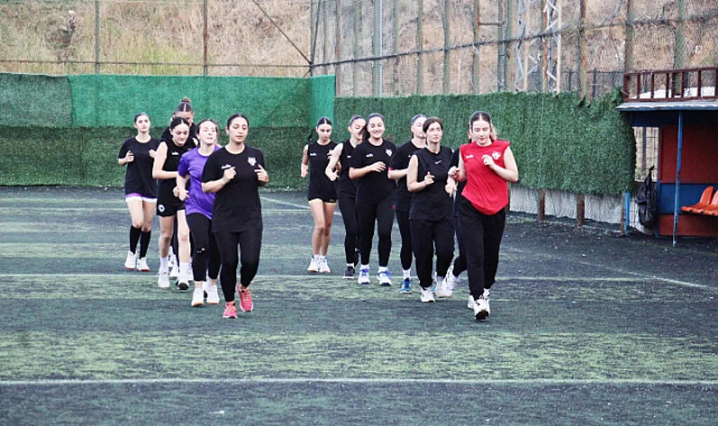 Atakum Belediyespor Kadın Hentbol Takımı Yeni Sezona Hazırlanıyor
