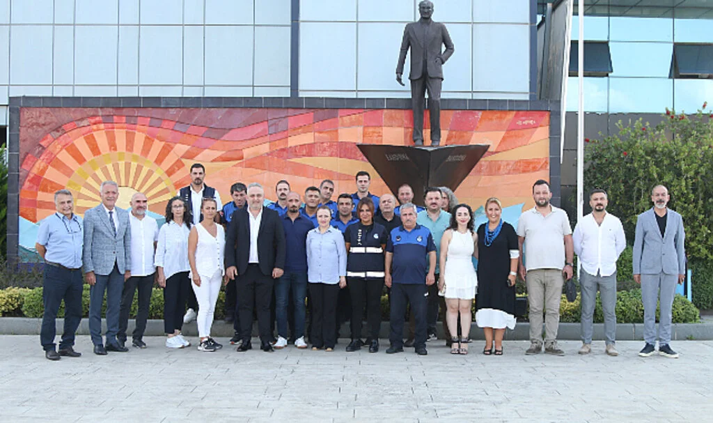 Atakum Zabıtası'na özel kutlama