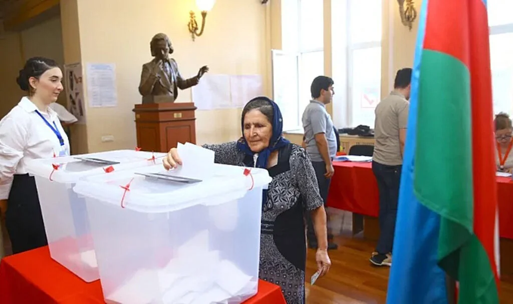 Azerbaycan’da Milletvekili Seçimi İçin Oy Verme İşlemi Başladı