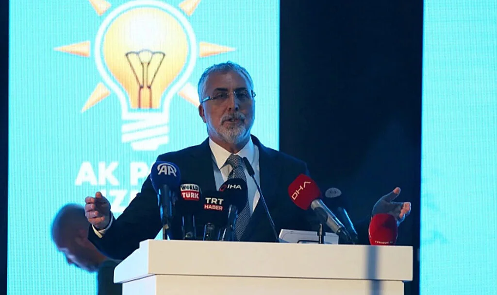 Bakan Vedat Işıkhan: Belediyelerin SGK Borçlarını Yasal Yollarla Tahsil Edeceğiz