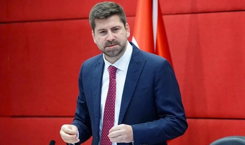 Belediye Başkanı Ali Boltaç'ın Makam Eşyaları Haczedildi