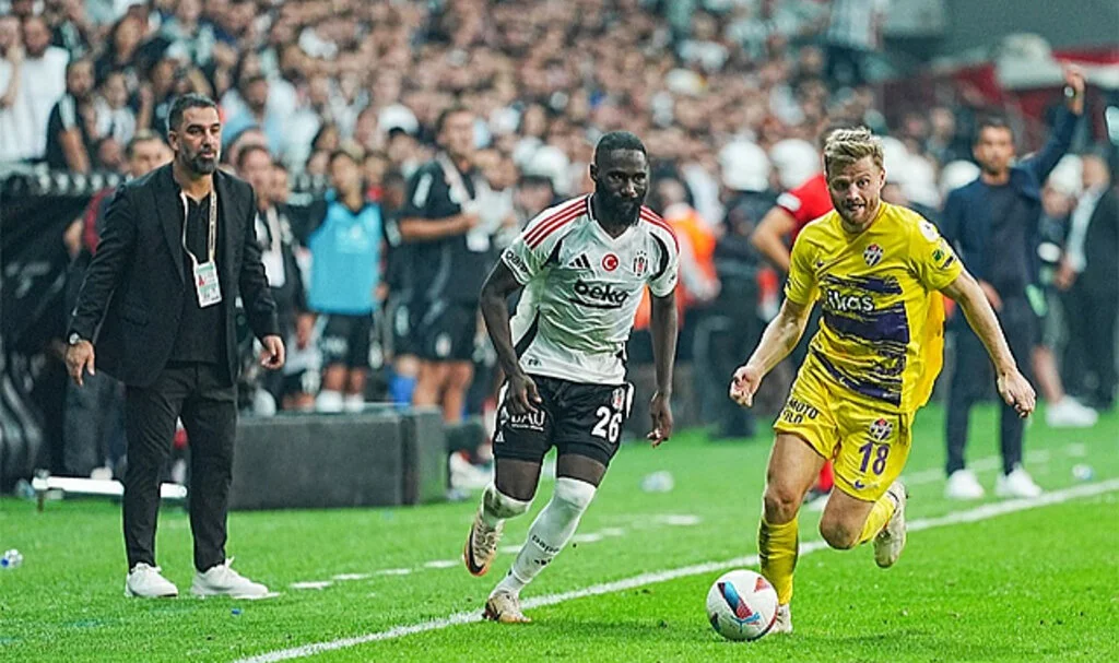 Beşiktaş-Eyüpspor Maçı Yorumları: VAR Tartışmaları Gündemde