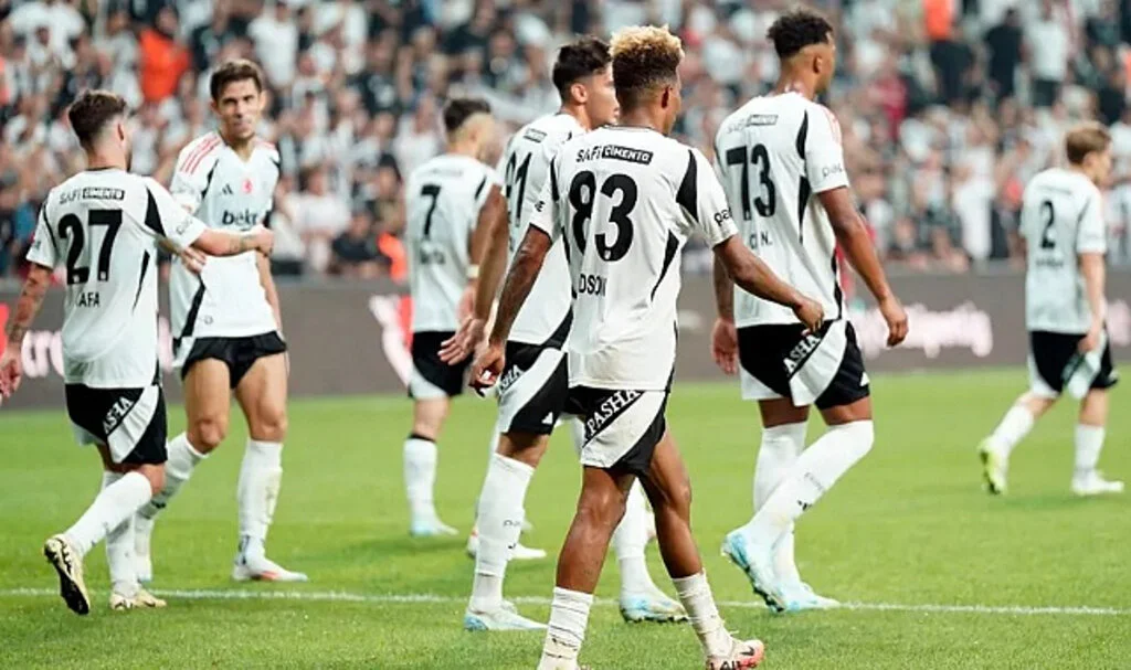 Beşiktaş, UEFA Avrupa Ligi Kadrosunu Açıkladı