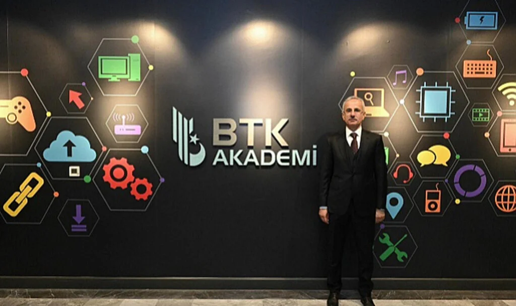 BTK Akademi'nin Mobil Uygulaması Kullanıma Açıldı