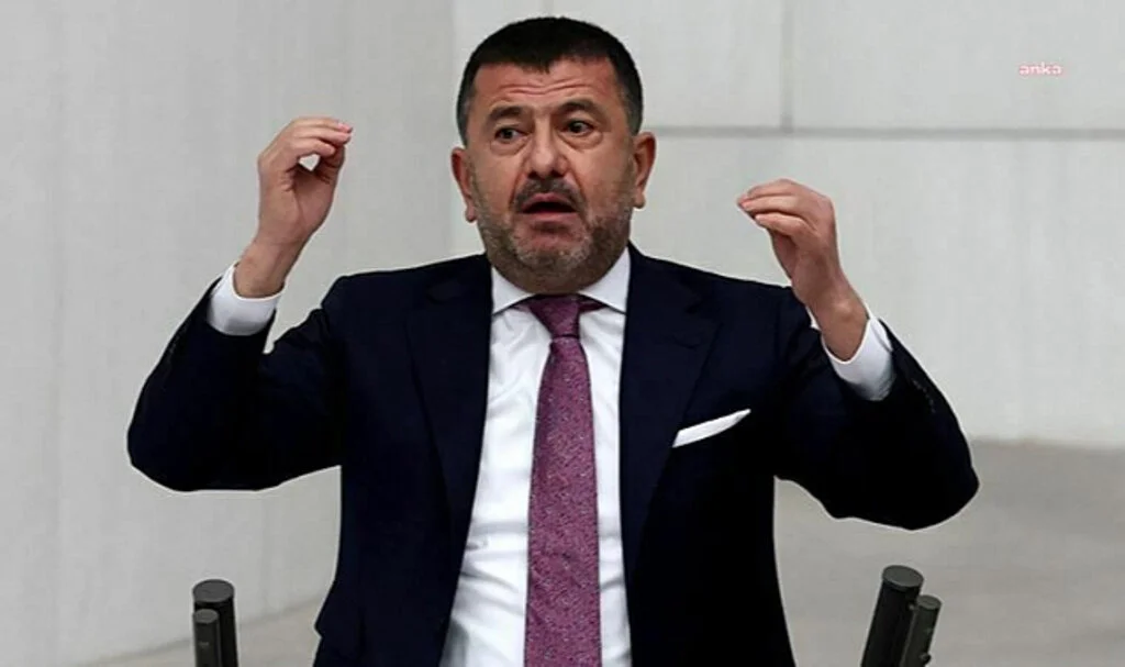 CHP’den AK Parti’ye Sert Yanıt: “Milletin Yakasından Düşün”