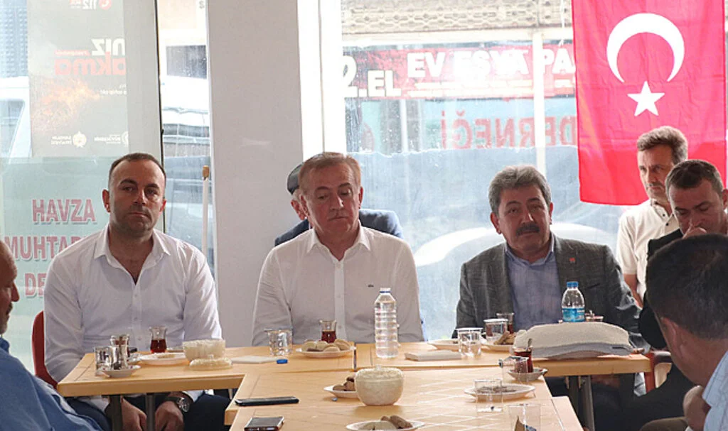 CHP’nin Muhtarlar Derneği Ziyareti