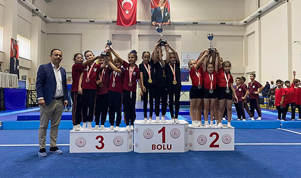 Cimnastikte şampiyonluk kupası Samsun'a geldi