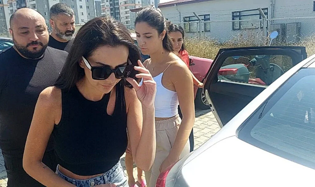 Dilan Polat Mahkeme Salonunu Gözyaşları İçinde Terk Etti