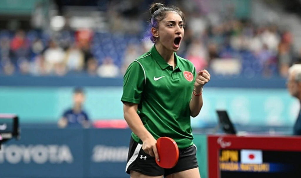 Ebru Acer Paris 2024'te Tarih Yazdı