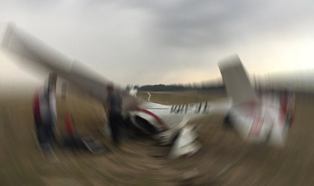Eğitim Uçağı Düştü: İki Pilot Hayatını Kaybetti