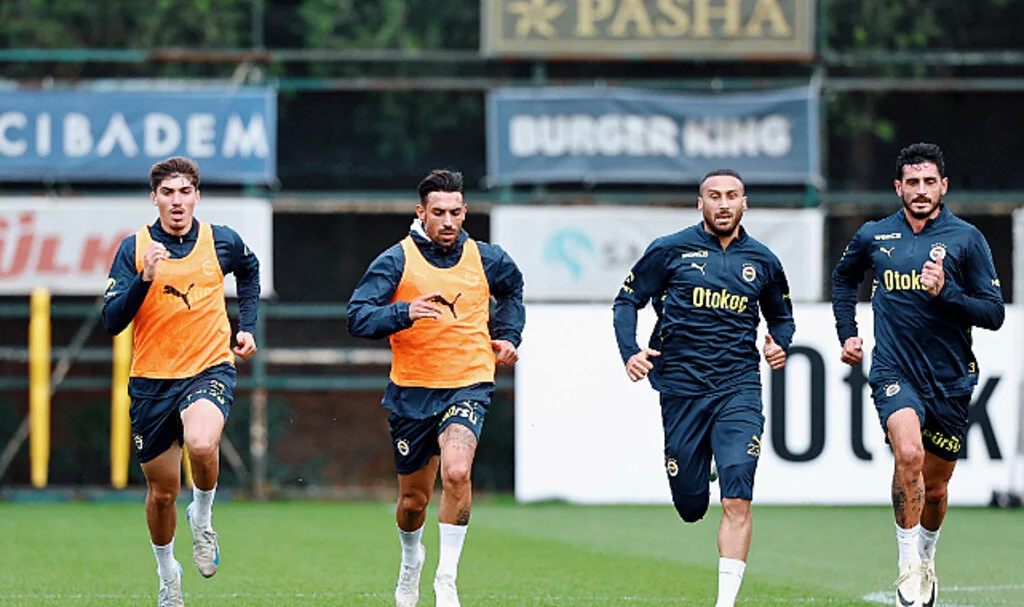 Fenerbahçe, Twente Maçı Hazırlıklarına Başladı